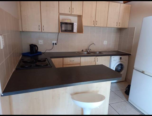 1 BEDROOM APARTMENT RENTED IN BLUEWATER BAY